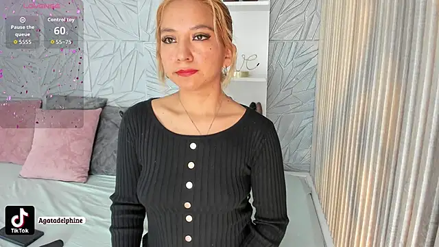 agatadelphine online show from January 2026 01:50:02 PM