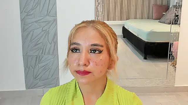 agatadelphine online show from September 2025 01:07:02 PM