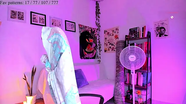 Conlosmichis online show from October 2025 10:54:02 PM