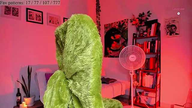 Conlosmichis online show from October 2025 10:54:02 PM