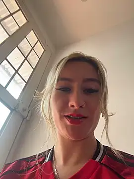 MaryDeniro online show from March 2026 04:23:02 PM