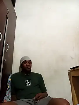 Snapshot of Uncletee112 chatting on October 2025 11:09:01 AM Uncletee112 online show from October 2025 11:09:01 AM