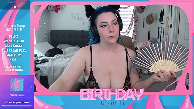 Snapshot of CirqueNoirBlu chatting on July 2026 02:20:02 AM CirqueNoirBlu online show from July 2026 02:20:02 AM