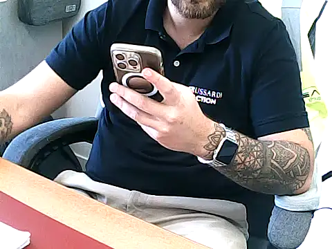 Boysexy98 online show from May 2026 11:46:02 AM