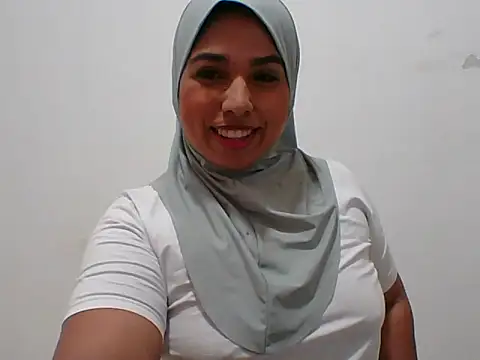 hurrem had online show from February 2026 06:29:02 PM