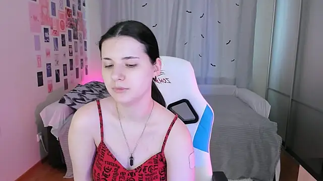 Vanessa Verona online show from March 2025 11:45:01 AM