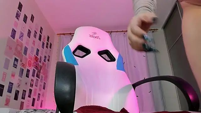 Vanessa Verona online show from November 2025 05:22:01 AM