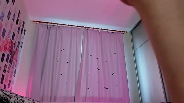 Vanessa Verona online show from October 2025 05:53:02 AM