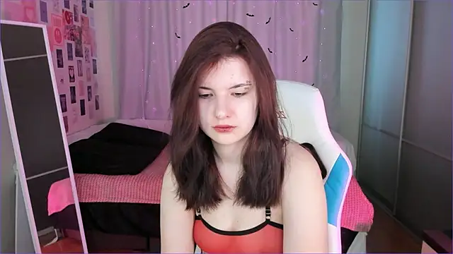 Vanessa Verona online show from March 2026 05:12:01 AM