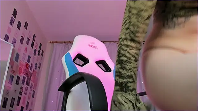 Snapshot of Vanessa_Verona chatting on February 2026 05:27:01 AM Vanessa Verona online show from February 2026 05:27:01 AM