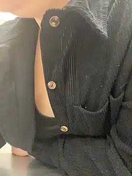 Snapshot of peachgirlmartyna chatting on March 2026 02:49:01 PM peachgirlmartyna online show from March 2026 02:49:01 PM