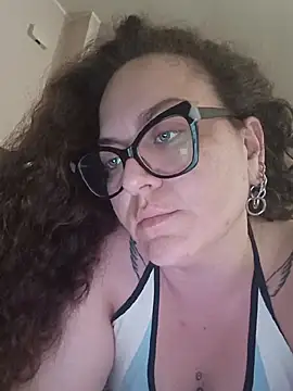Snapshot of peachgirlmartyna chatting on July 2026 01:18:01 PM peachgirlmartyna online show from July 2026 01:18:01 PM