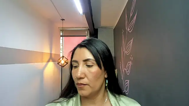 GiaFox  online show from February 2025 06:26:02 PM