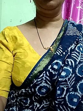 Snapshot of Rosy-B chatting on March 2025 12:39:01 AM Rosy-B online show from March 2025 12:39:01 AM