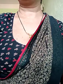 Rosy-B online show from April 2026 09:49:01 AM