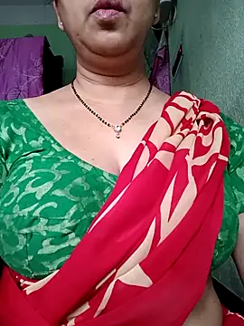 Snapshot of Rosy-B chatting on October 2025 12:36:01 AM Rosy-B online show from October 2025 12:36:01 AM