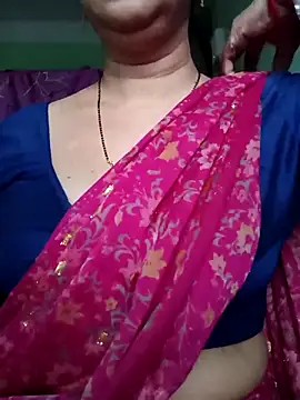 Snapshot of Rosy-B chatting on March 2025 12:32:02 AM Rosy-B online show from March 2025 12:32:02 AM