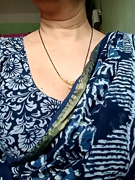 Rosy-B online show from April 2026 12:23:01 AM