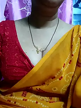 Snapshot of Rosy-B chatting on February 2025 12:27:02 AM Rosy-B online show from February 2025 12:27:02 AM