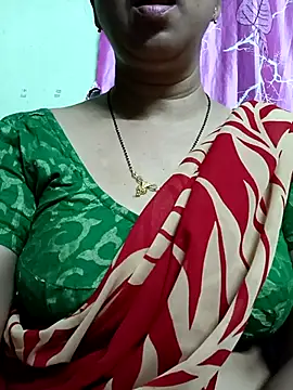 Snapshot of Rosy-B chatting on September 2025 09:25:02 PM Rosy-B online show from September 2025 09:25:02 PM