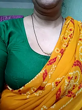 Snapshot of Rosy-B chatting on March 2025 09:48:02 AM Rosy-B online show from March 2025 09:48:02 AM