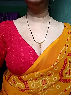 Snapshot of Rosy-B chatting on March 2025 01:14:02 AM Rosy-B online show from March 2025 01:14:02 AM