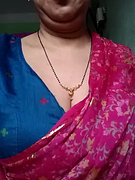 Rosy-B online show from May 2026 12:24:02 AM