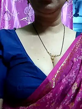 Snapshot of Rosy-B chatting on February 2025 05:42:02 PM Rosy-B online show from February 2025 05:42:02 PM