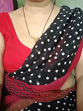 Snapshot of Rosy-B chatting on June 2026 09:47:01 AM Rosy-B online show from June 2026 09:47:01 AM