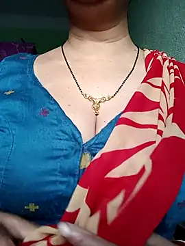 Rosy-B online show from February 2026 01:02:01 AM