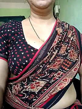 Snapshot of Rosy-B chatting on March 2025 09:50:01 AM Rosy-B online show from March 2025 09:50:01 AM