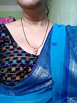 Snapshot of Rosy-B chatting on November 2025 09:48:02 AM Rosy-B online show from November 2025 09:48:02 AM