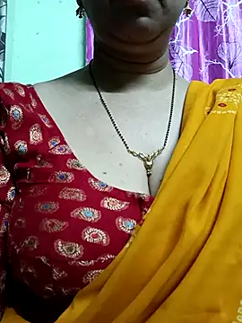 Snapshot of Rosy-B chatting on November 2025 09:48:01 PM Rosy-B online show from November 2025 09:48:01 PM