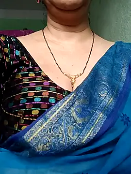 Snapshot of Rosy-B chatting on November 2025 12:48:02 AM Rosy-B online show from November 2025 12:48:02 AM