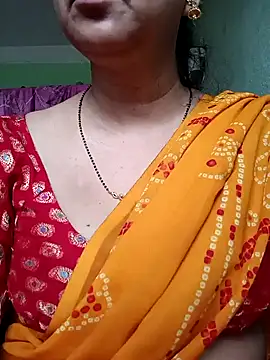 Snapshot of Rosy-B chatting on September 2025 12:44:02 AM Rosy-B online show from September 2025 12:44:02 AM