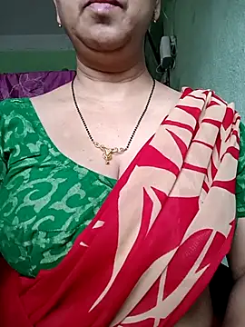 Snapshot of Rosy-B chatting on September 2025 12:22:02 AM Rosy-B online show from September 2025 12:22:02 AM