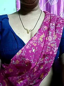Rosy-B online show from March 2026 06:10:01 PM