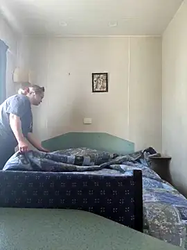 Off the Lesh online show from September 2025 03:44:01 AM