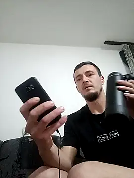 Snapshot of mayk18cm chatting on January 2025 07:21:01 AM mayk18cm online show from January 2025 07:21:01 AM