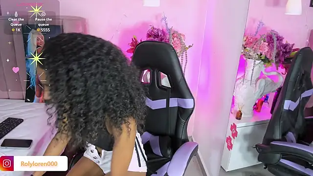 RolyLoren online show from February 2025 08:51:02 PM