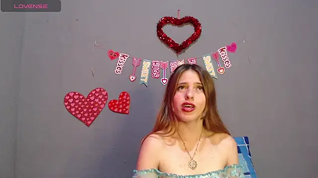 Snapshot of blue_violette_ chatting on February 2025 04:26:01 PM blue violette online show from February 2025 04:26:01 PM