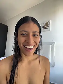 Valentinabaker online show from April 2026 03:26:01 PM