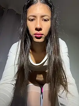 Valentinabaker online show from January 2026 04:01:01 PM