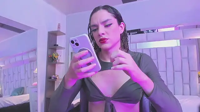 mariiahneedles online show from April 2026 07:26:02 PM