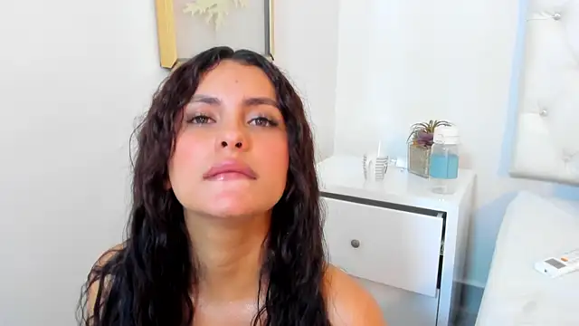 DulceColeman online show from November 2025 11:30:02 PM