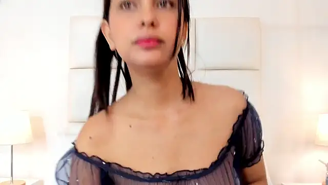 DulceColeman online show from March 2026 11:17:01 AM