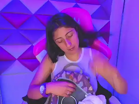 Cameron cutte online show from December 2025 03:54:01 AM