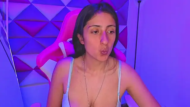 Cameron cutte online show from November 2025 08:24:02 PM