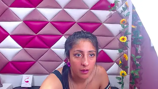 Cameron cutte online show from March 2025 09:01:02 AM
