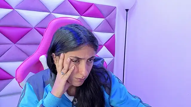 Cameron cutte online show from February 2026 03:04:02 AM